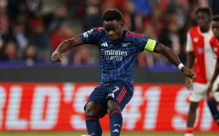 بوكايو ساكا يصنع تاريخًا جديدًا مع أرسنال في دوري أبطال أوروبا