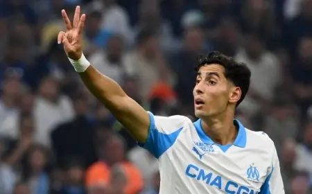 أكرد يعزز صفوف مارسيليا لمواجهة أتالانتا في دوري أبطال أوروبا وفرحة الجماهير