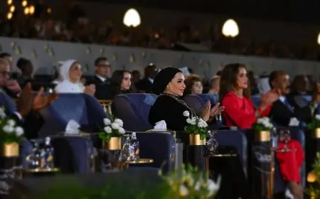 انتصار السيسي تشكر المشاركين في إنجاح افتتاح المتحف المصري الكبير بجمال ورقي