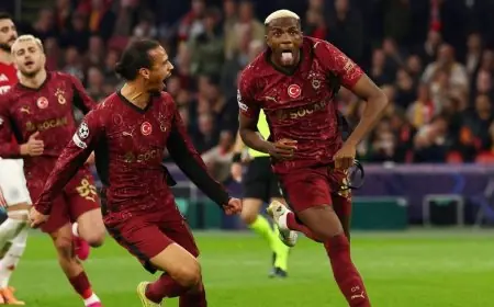 أوسيمين يتصدر قائمة هدافي دوري أبطال أوروبا