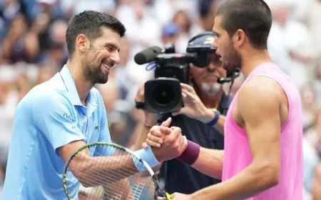 دجوكوفيتش وألكاراز في صراع مثير بين الأجيال في نهائي موسم التنس