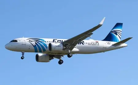 وزير الطيران المدني يقدم تعازيه الحارة في وفاة فنيي مصر للطيران بحادث مأساوي في أسيوط