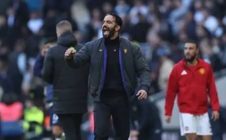 روبن أموريم محبط من تعادل توتنهام ومانشستر يونايتد يتجه نحو القوة