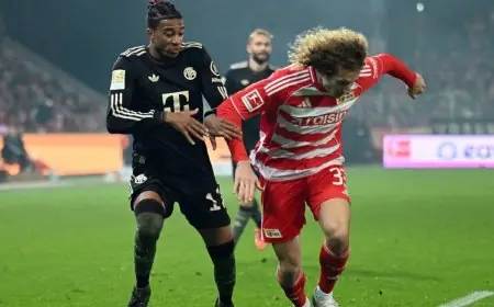 يونيون برلين يحطم سلسلة بايرن ميونيخ القياسية وهامبورغ يوقف زحف دورتموند