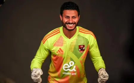 محمد الشناوي يحصد جائزة أفضل حارس في السوبر المصري