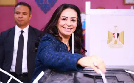 وزيرة التضامن الاجتماعي تشارك في التصويت بانتخابات مجلس النواب بالدقي