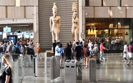 المتحف المصري الكبير يجذب 12 ألف زائر اليوم مع تصاعد الاهتمام الجماهيري