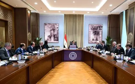 رئيس الوزراء يتابع جهود تسوية ديون المؤسسات الإعلامية والصحفية