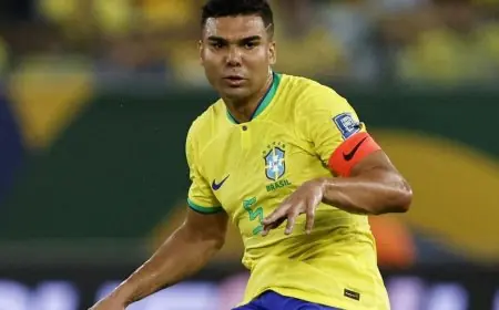 كاسيميرو يرفض تسليم قيادة منتخب البرازيل لفينيسيوس