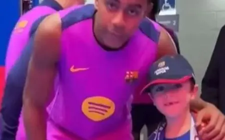 لامين يامال: اخترت قميصك بدلاً من جلسة العلاج الكيميائي