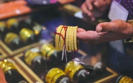 قفزة هائلة في سعر الذهب اليوم بمحلات الصاغة: الجرام يصل إلى 100 جنيه