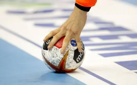 تعرف على سبب تأجيل مباراة سوبر اليد المرتقبة بين الأهلي وسموحة إلى يوم الجمعة