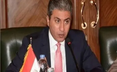 وزير السياحة يُعلن عن شروط ترخيص جديدة لشقق هوليدي هوم بأسلوب مبتكر