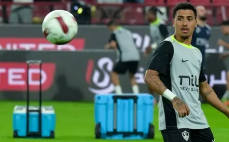 لاعب الزمالك يعتذر عن حادثة منصة التتويج في السوبر المصري