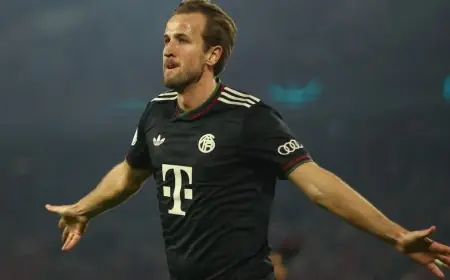 هاري كين يتصدر قائمة برشلونة لخلافة ليفاندوفسكي في الهجوم