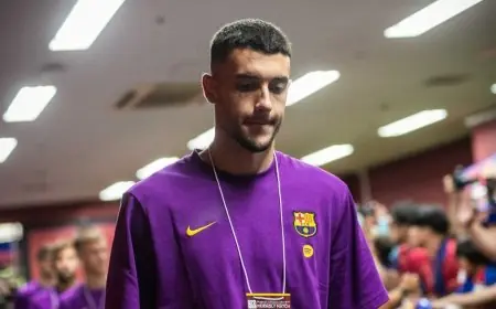 حارس مرمى برشلونة يتطلع للعب مع ميسي بعد عودته المحتملة