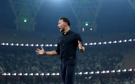 ماتياس يايسله يراهن على ذكاء الأهلي ويتغاضى عن الانتقادات في مواجهة الشارقة