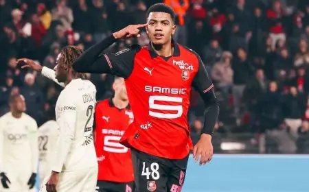 رين يسعى لتجديد عقد المدافع المغربي الشاب بعد 6 مباريات فقط