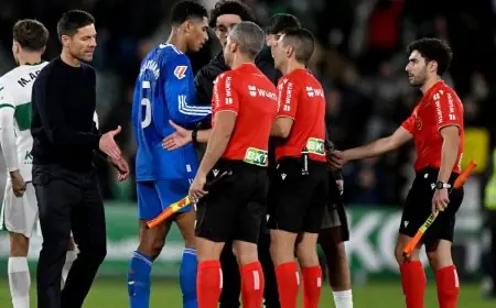 هل ارتكب الحكم خطأ بحق إلتشي في مواجهة ريال مدريد ولماذا عدل حارس برشلونة عن موقفه؟