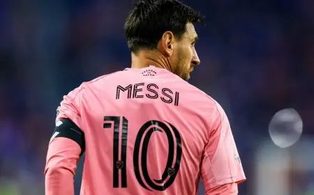 رقم قياسي جديد لليونيل ميسي: 1300 مساهمة تهديفية مذهلة