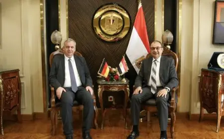 وزير قطاع الأعمال يلتقي سفير ألمانيا بالقاهرة لبحث تعزيز التعاون الصناعي وزيادة الاستثمارات