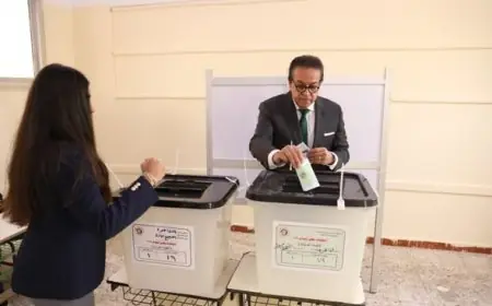 وزير الصحة يشارك في التصويت ضمن الانتخابات البرلمانية لعام 2025