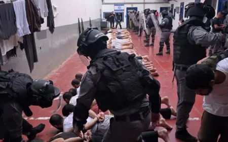 تحقيق حقوقي يكشف ممارسات قاسية تتضمن الموسيقى والمياه المغلية ضد الأسرى الفلسطينيين