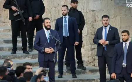 الشرع يزور حلب في الذكرى الأولى لإطاحة الأسد وسط احتفالات واستعراضات رسمية