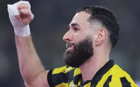 بهاتريك كريم بنزيما: الاتحاد يتألق أمام الشباب ويصل نصف نهائي كأس الملك