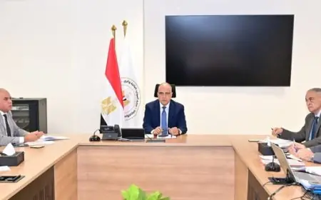 وزير الري يناقش استراتيجيات تشغيل محطات الرفع ضمن المشروعات القومية