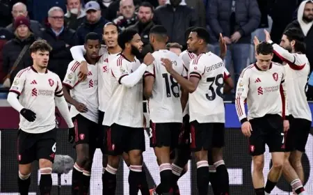 ليفربول يعزز مكانته بفوز مثير على وست هام رغم غياب نجم الفريق محمد صلاح