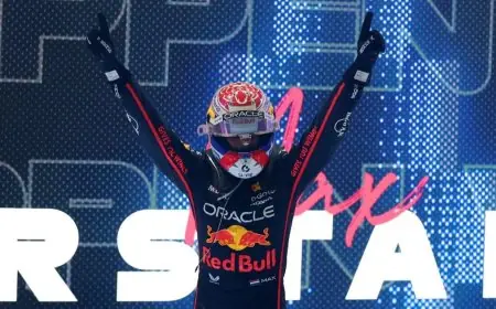 فرشتابن يتألق في قطر ويؤجل حسم بطولة فورمولا 1 إلى أبوظبي