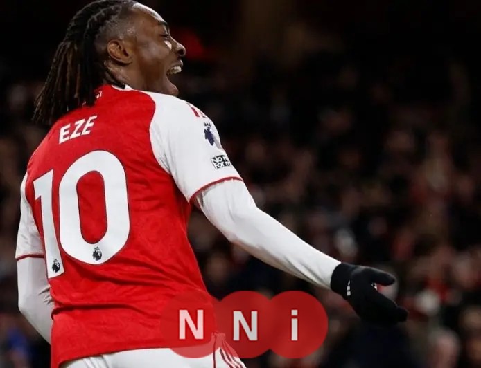 أرسنال يهزم دفاعات توتنهام بهدفين مثيرين قبل اختتام الشوط الأول