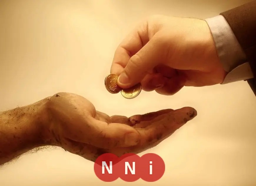 هل يمكن إخراج الزكاة لشخص واحد أم أكثر من فرد؟ دينا أبو الخير تجيب