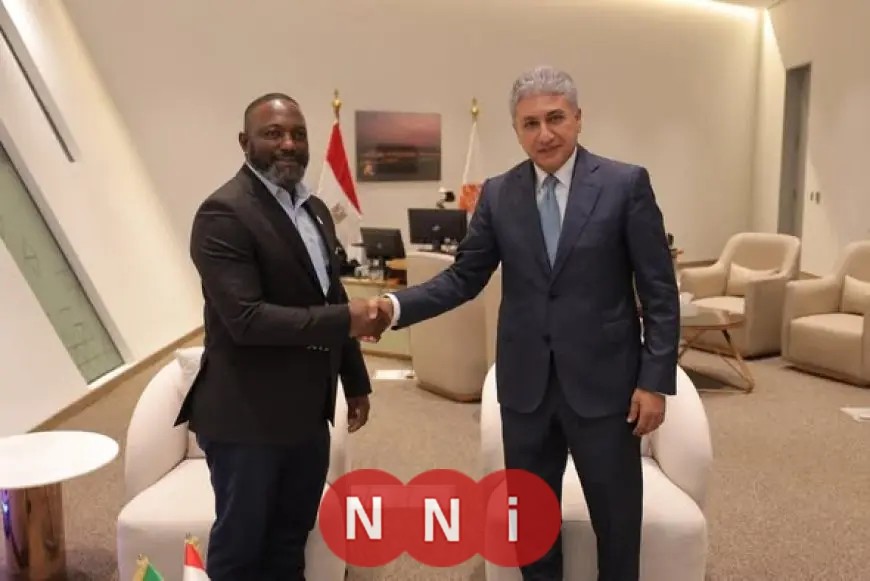 وزير السياحة يعزز التعاون السياحي مع نظيره الزامبي