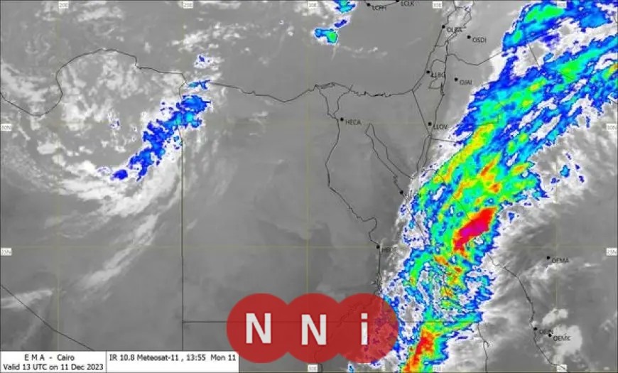 تحذير من الأرصاد الجوية: سحب وأمطار ورمال مثارة تؤثر على مناطق واسعة