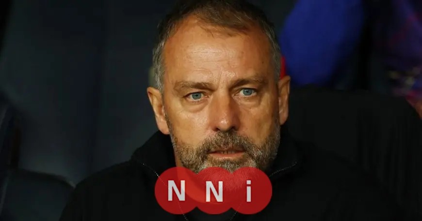 فليك يسعى لحل أزمة تاريخية تواجه برشلونة بعد 57 شهراً