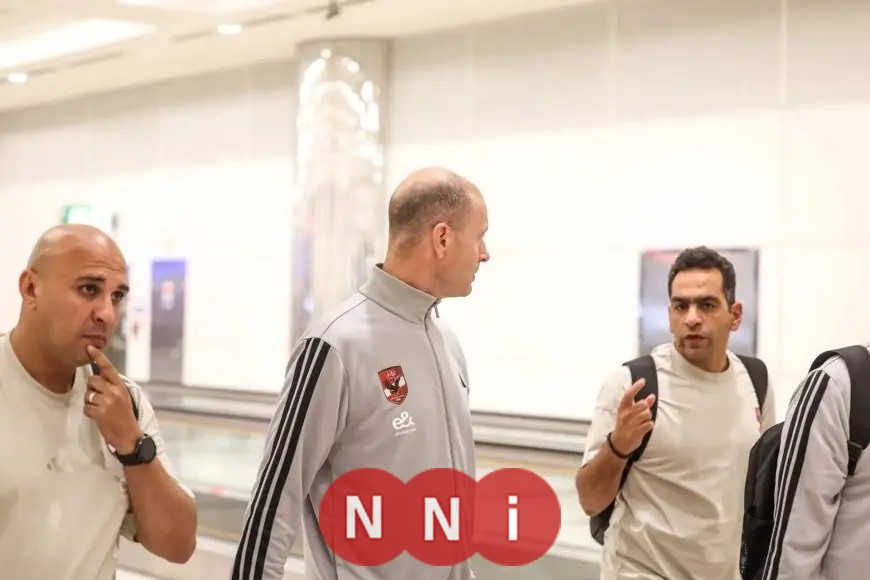 توروب يقدم محاضرة ملهمة للاعبي الأهلي في فندق الإقامة