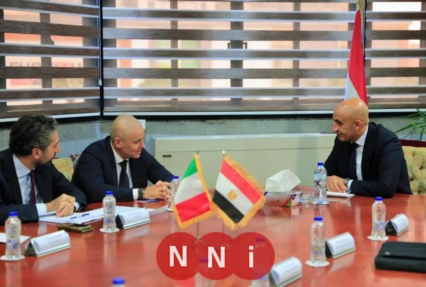 وزير التربية والتعليم يناقش تعزيز التعاون مع السفير الإيطالي الجديد في القاهرة