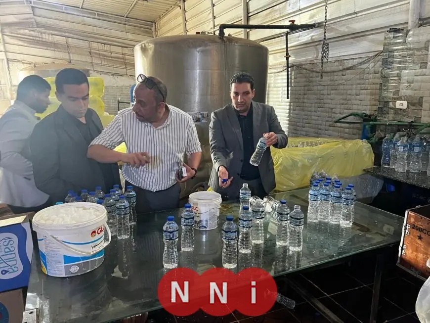 القبض على محطة غير مرخصة لتعبئة المياه المعدنية في القليوبية ومصادرة 80 ألف عبوة
