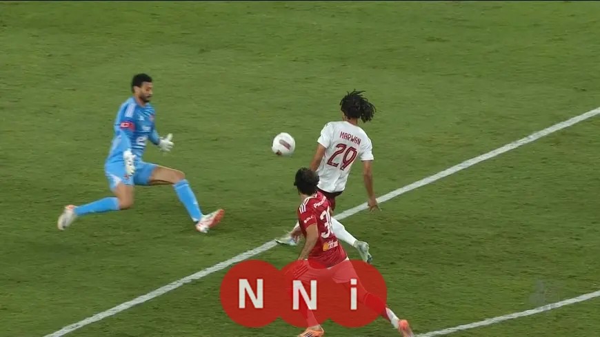 الأهلي وسيراميكا كليوباترا ينتهيان بالتعادل الإيجابي في الشوط الأول