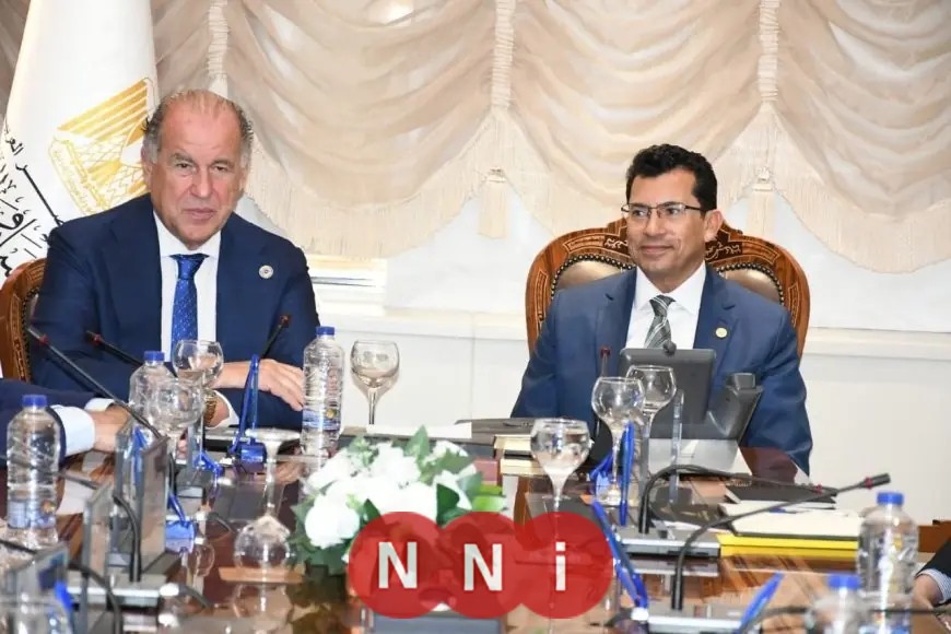 وزير الرياضة يبحث مع رئيس الاتحاد الدولي للرماية جاهزية مصر لاستضافة بطولة العالم