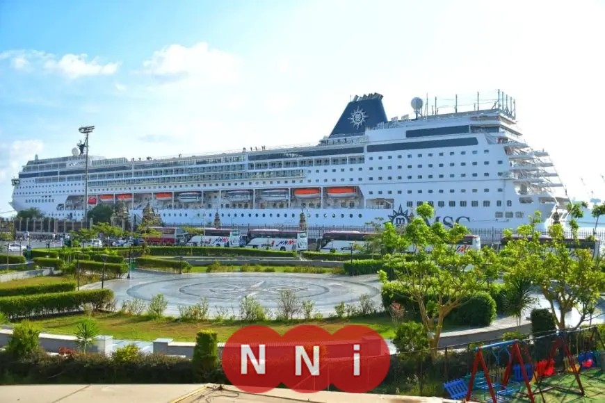 ميناء بورسعيد يرحب بوصول السفينة السياحية MSC Armonia