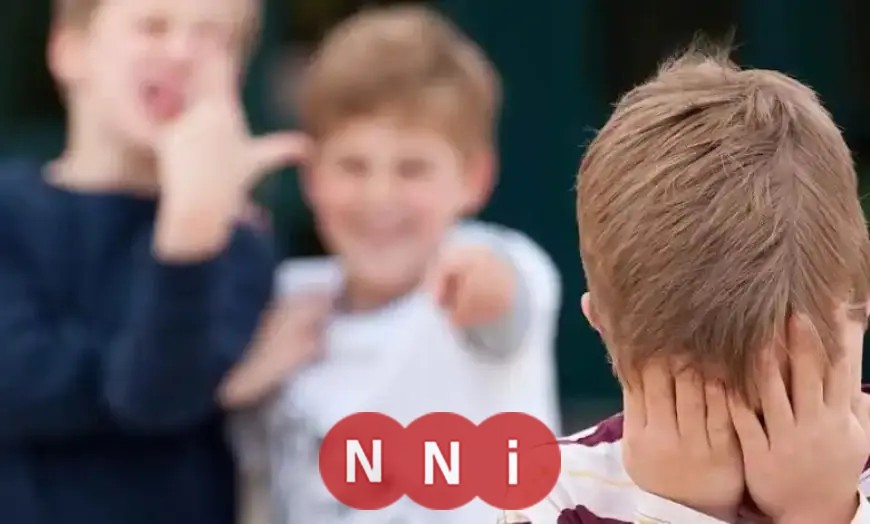 اكتشف سر الأكل والنوم: كيف تكشف علامات تعرض طفلك للتنمر؟