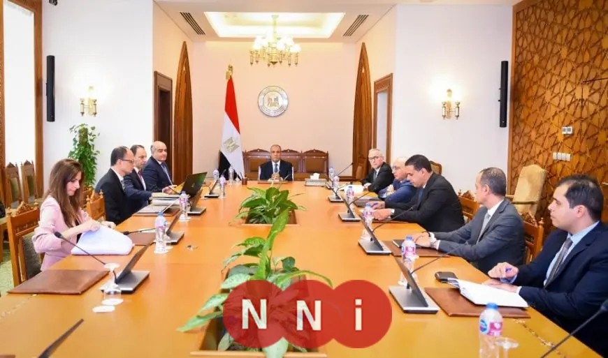 وزير الخارجية يقود مشروع تحويل الوثائق التاريخية إلى الرقمية وتحديثها الشامل