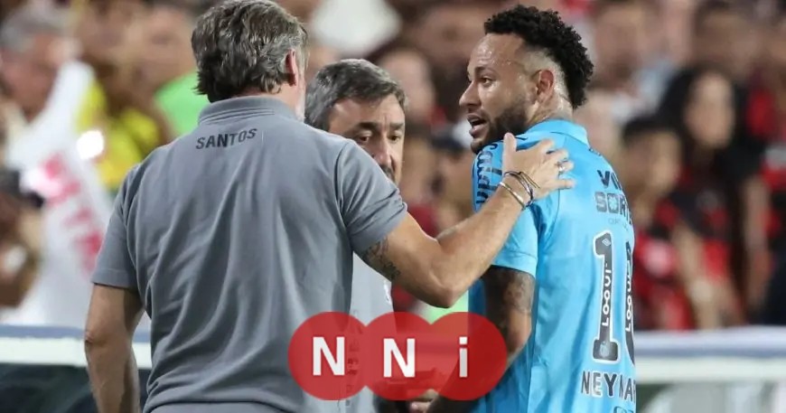 غضب لاعبي سانتوس من تصرفات نيمار بعد استبداله في مواجهة فلامنغو