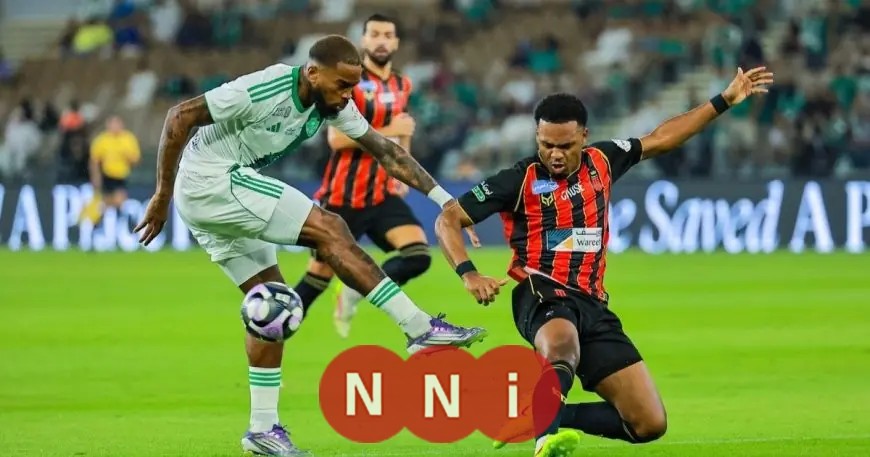 هل سيعود نجم هجوم الأهلي السعودي للدوري الإنجليزي الممتاز؟