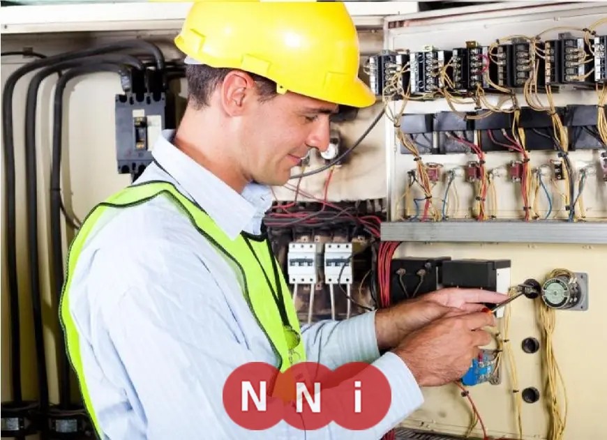 فرص عمل في شركة الكهرباء 2025 تعرف على التخصصات والمستندات المطلوبة