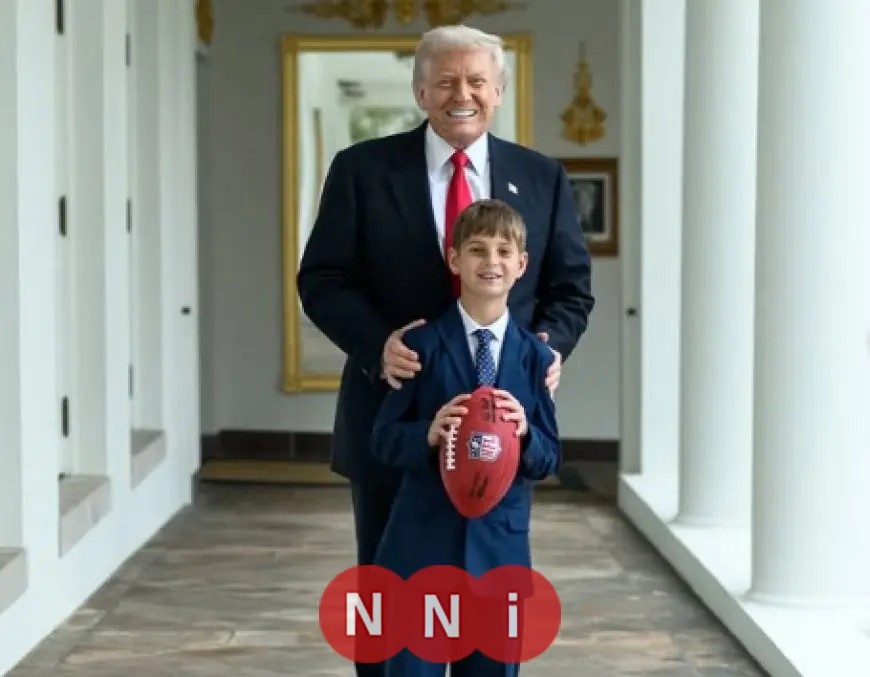 ترامب يستمتع باللعب مع حفيده في أروقة البيت الأبيض بالصور