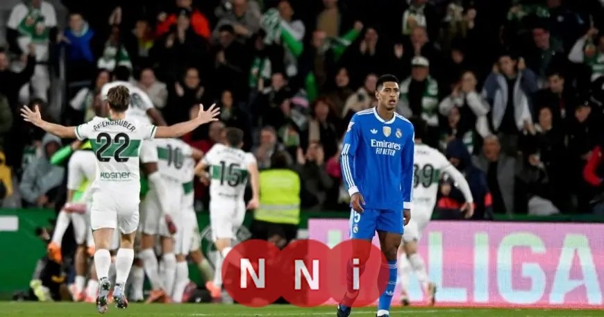 ريال مدريد يفلت من هزيمة تاريخية في ملعب إلتشي ويمنح برشلونة فرصة ذهبية